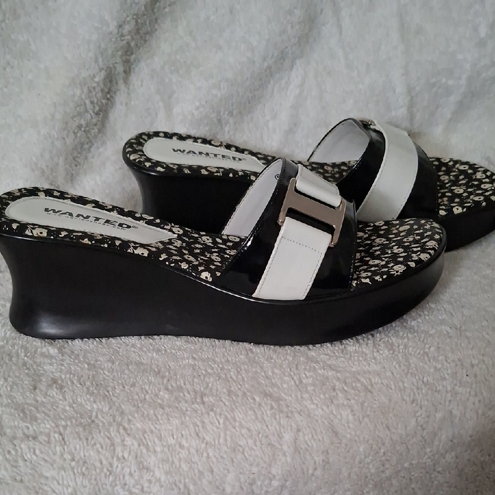 Wanted Monochrome Floral Wedge Sandals